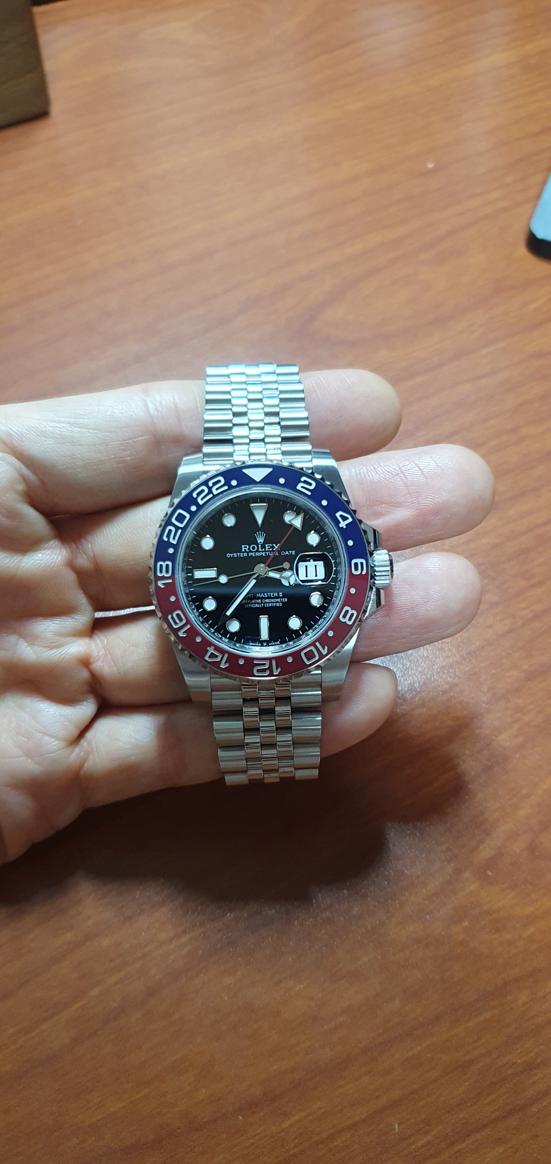 31370510_1724670484.6887.jpg