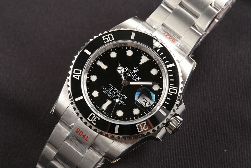 RF공장 롤렉스 서브마리너 블랙데이트 40MM 3135